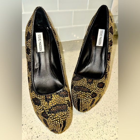 Steve Madden Dyvinal Leopard
Platform Heels Size 8 - Picture 3 of 14
